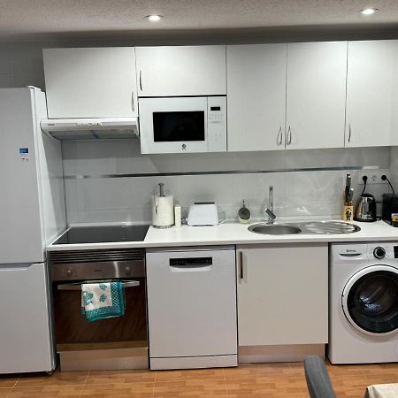 Apartamento Piso Nuevo Centro Doctor Casal Oviedo Exterior foto