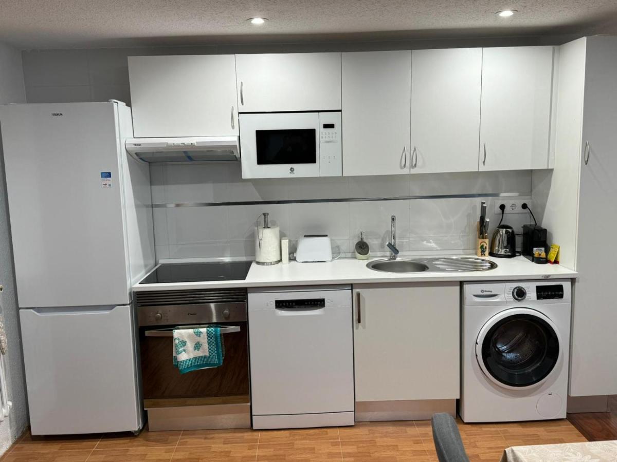 Apartamento Piso Nuevo Centro Doctor Casal Oviedo Exterior foto